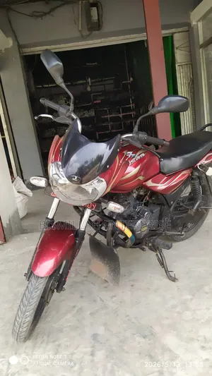 Bajaj Discover 100 2016 Red