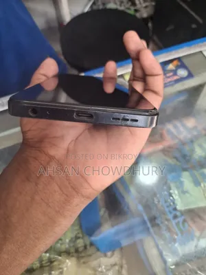 ইনফিনিক্স হট ৩০আই ১২৮ জিবি ব্লু