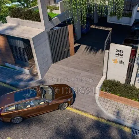 4-bedroom Apartment in Bashundhara for sale