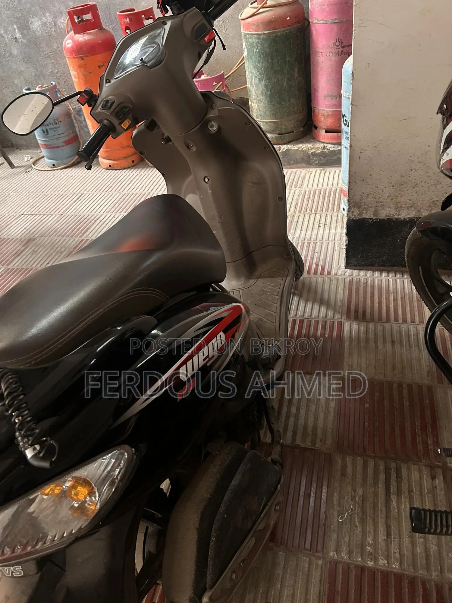 TVS Wego 2023 Black