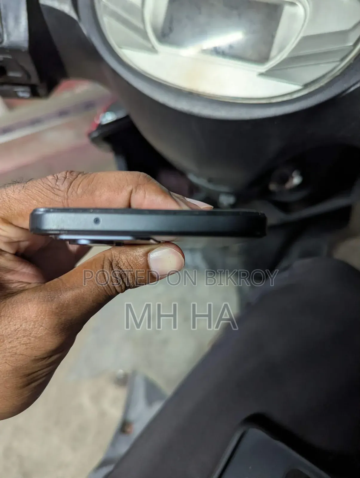 নতুন Xiaomi Redmi 15 256 GB ব্ল্যাক