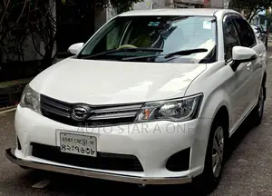 Toyota Axio 2013 Silver