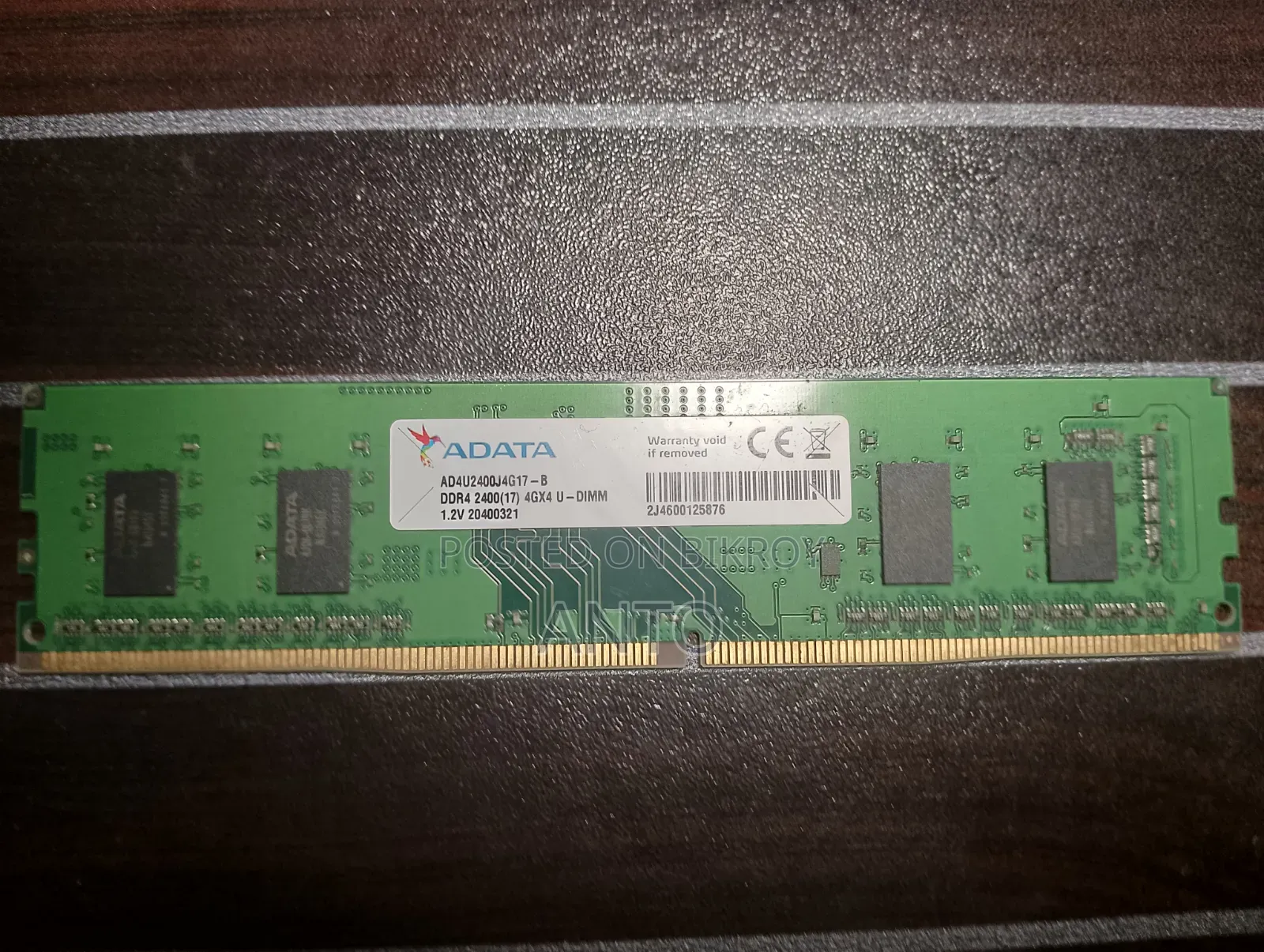 Adata 4 GB DDR4 RAM Stick *1