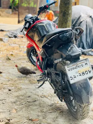 Hero Thriller 160R 2022 Red