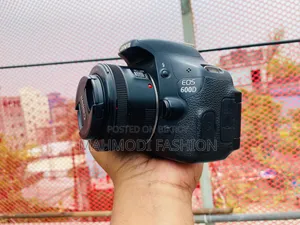 DSLR Camera বিক্রি করা হবে