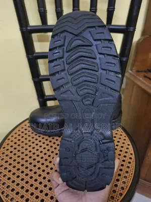 Black Leather Safety Shoe