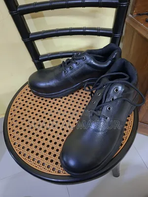 Black Leather Safety Shoe