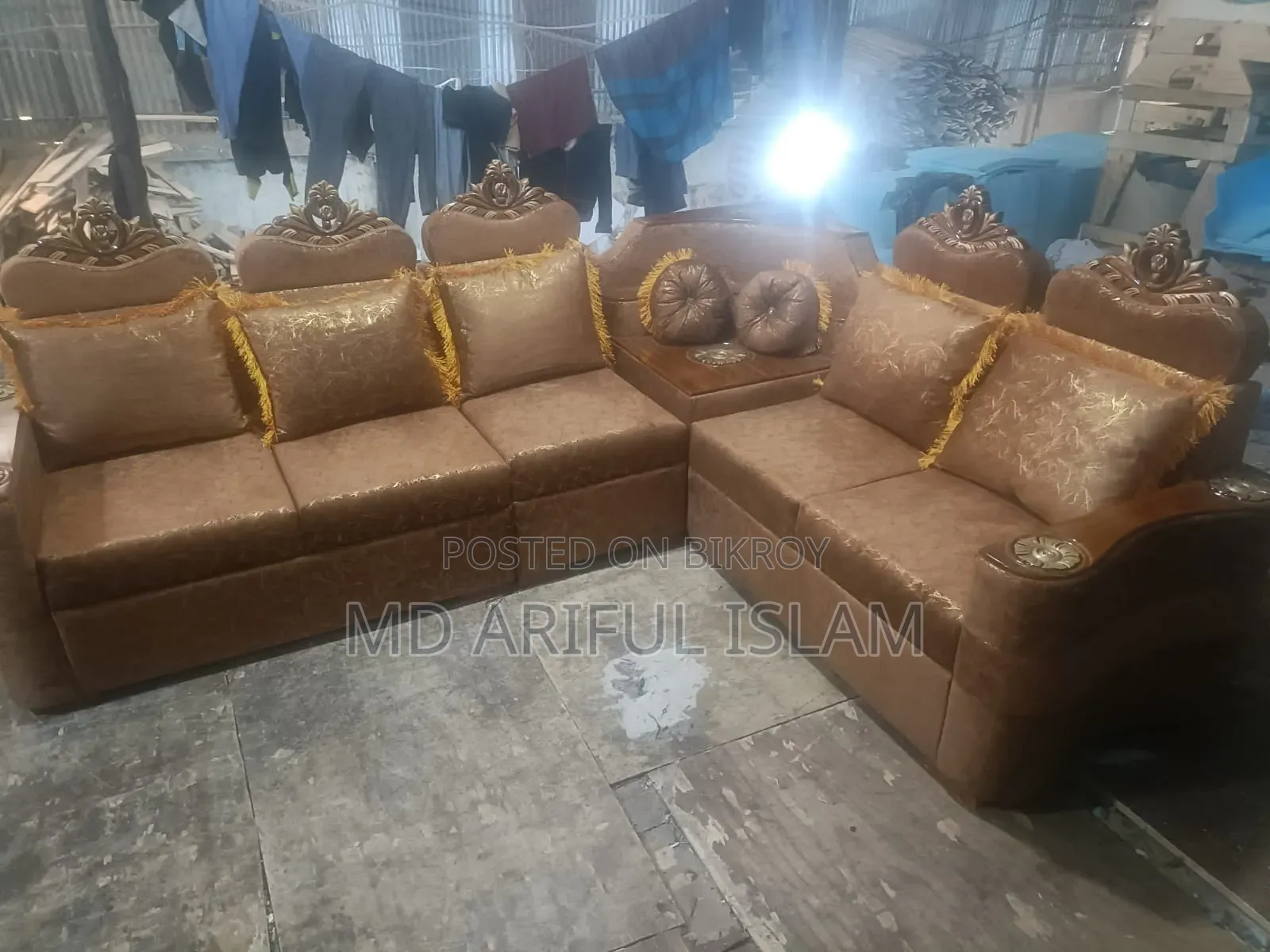 Get Eye-Catching Sofas at Wholesale Prices Directly from Our Factory
