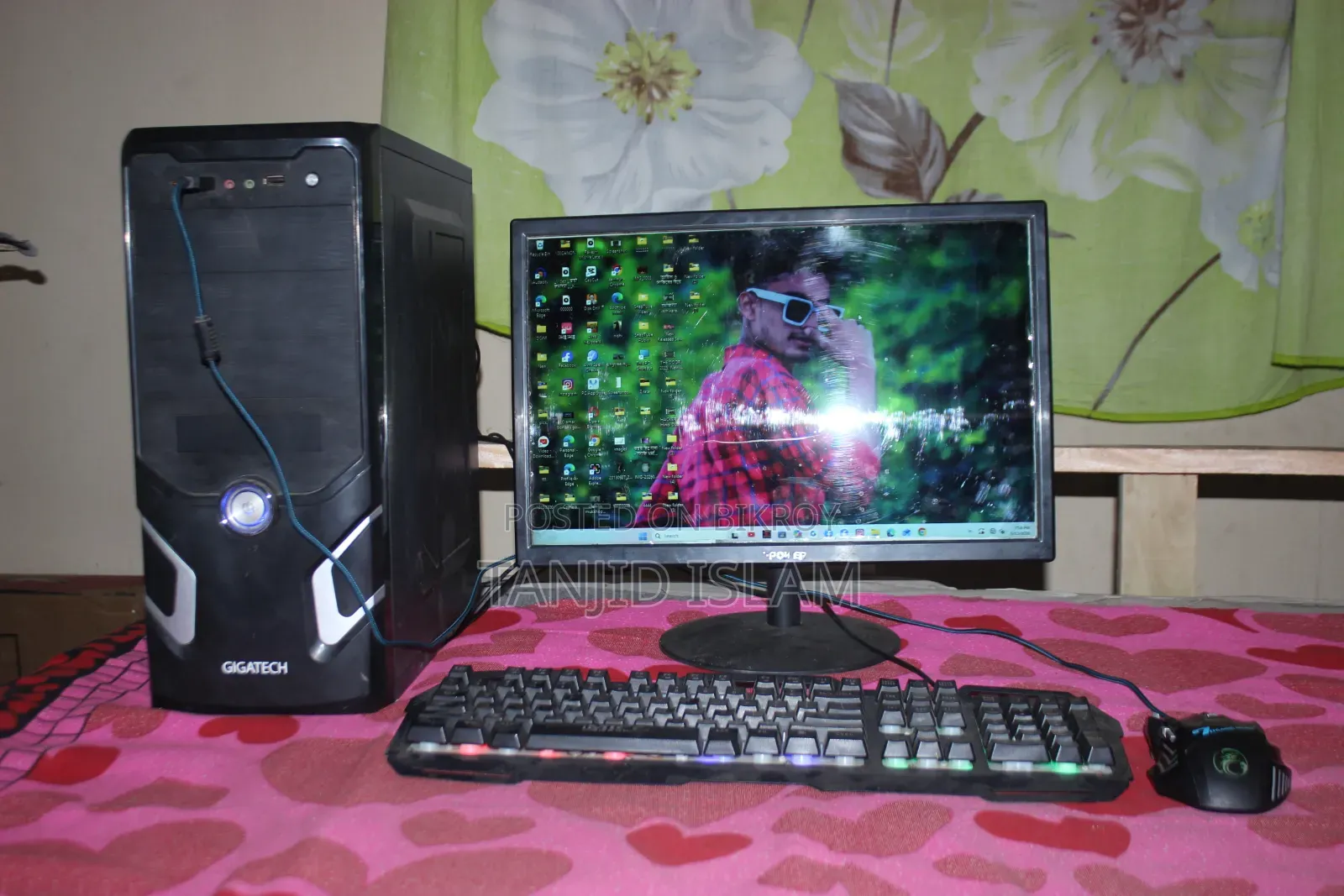 Gigabyte GA-H110MSTX-HD3-ZK 8GB Intel Core I3 SSD 256GB