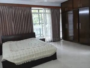Furnished 4bdrm Apartment in Navana, Baridhara for Rent