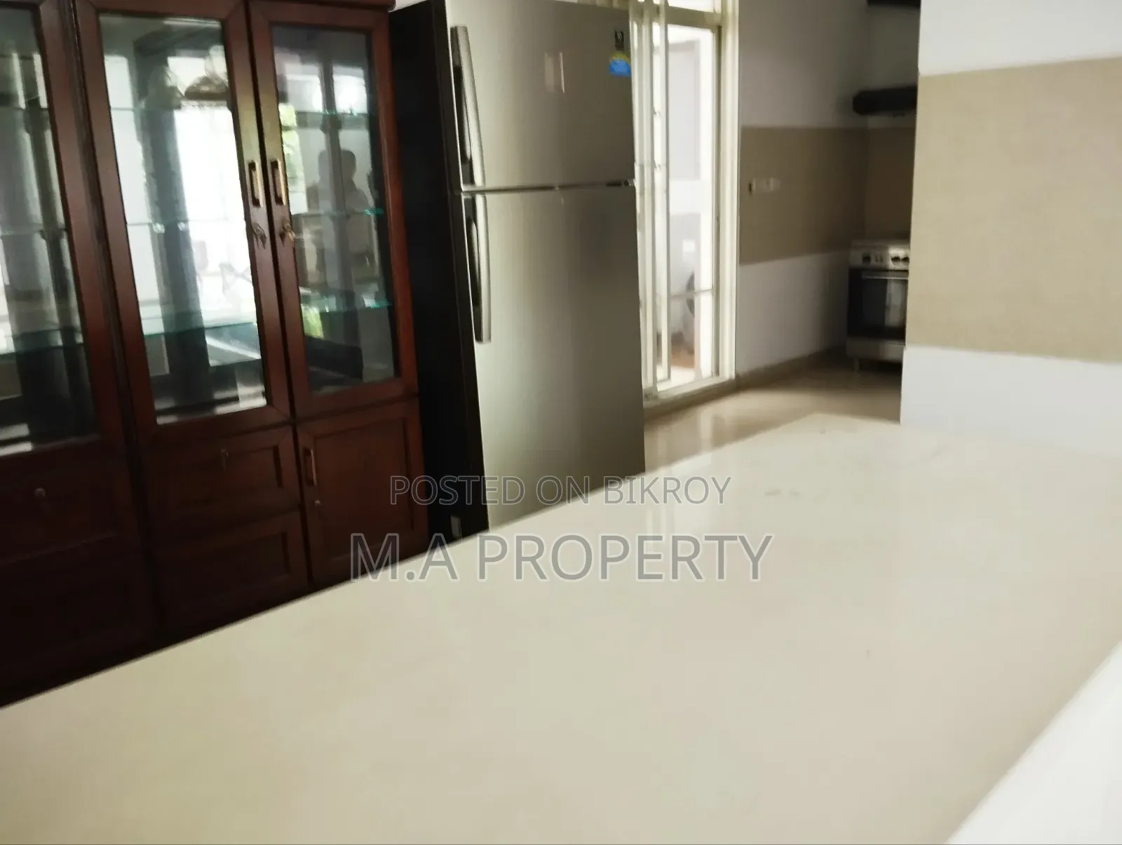 Furnished 4bdrm Apartment in Navana, Baridhara for Rent