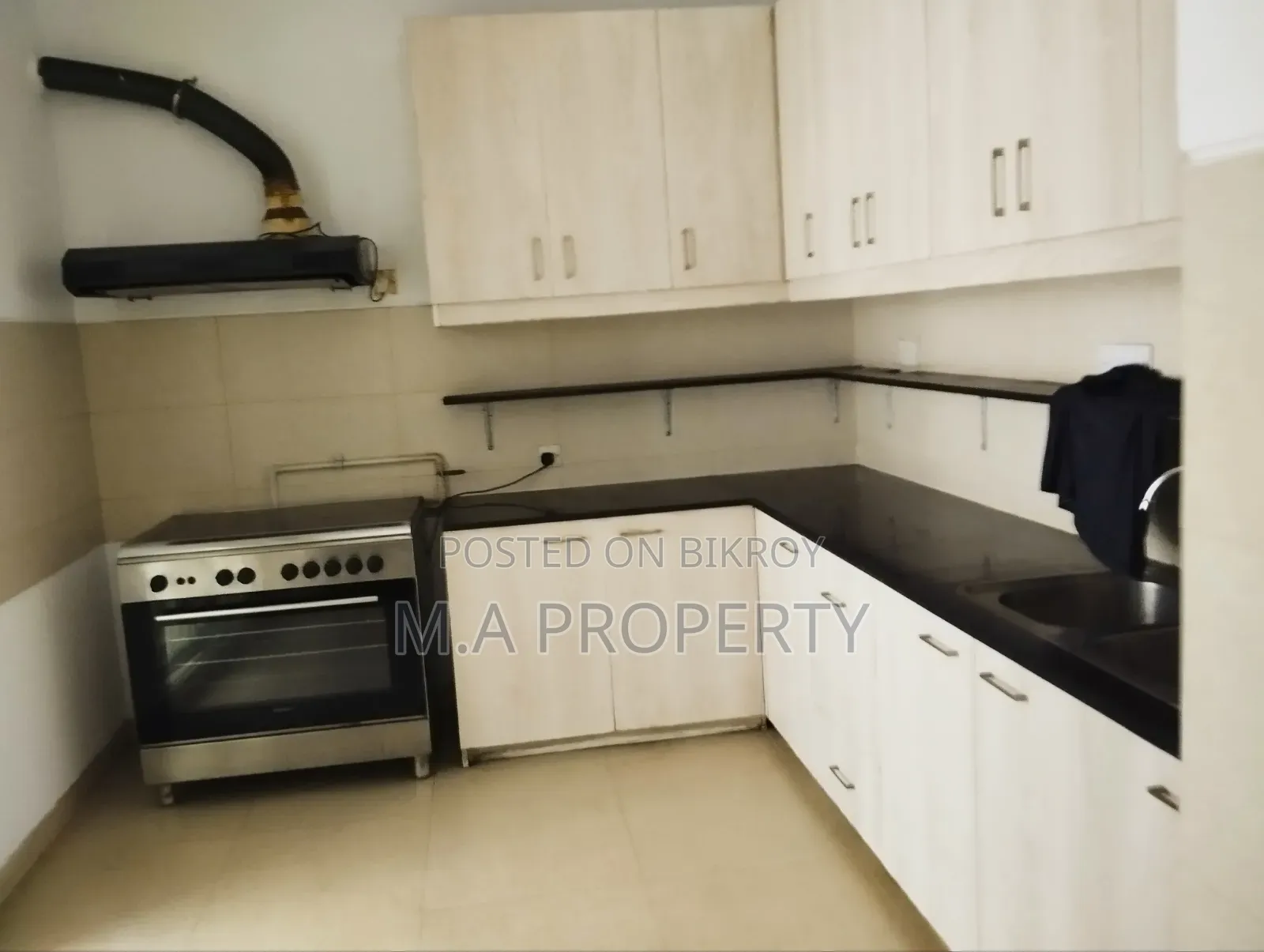 Furnished 4bdrm Apartment in Navana, Baridhara for Rent