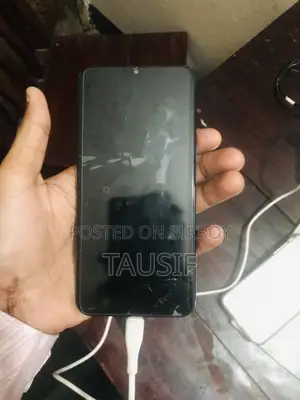 Samsung Galaxy M10 32 GB Blue