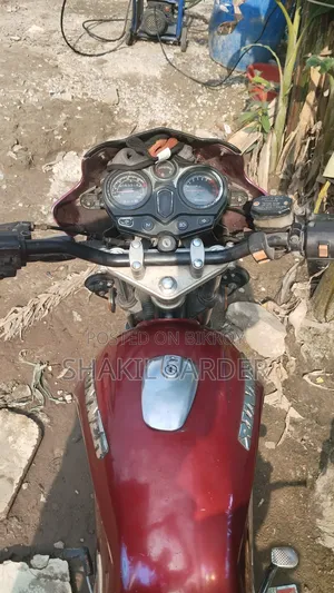 Runner Bullet 100 2018 Red