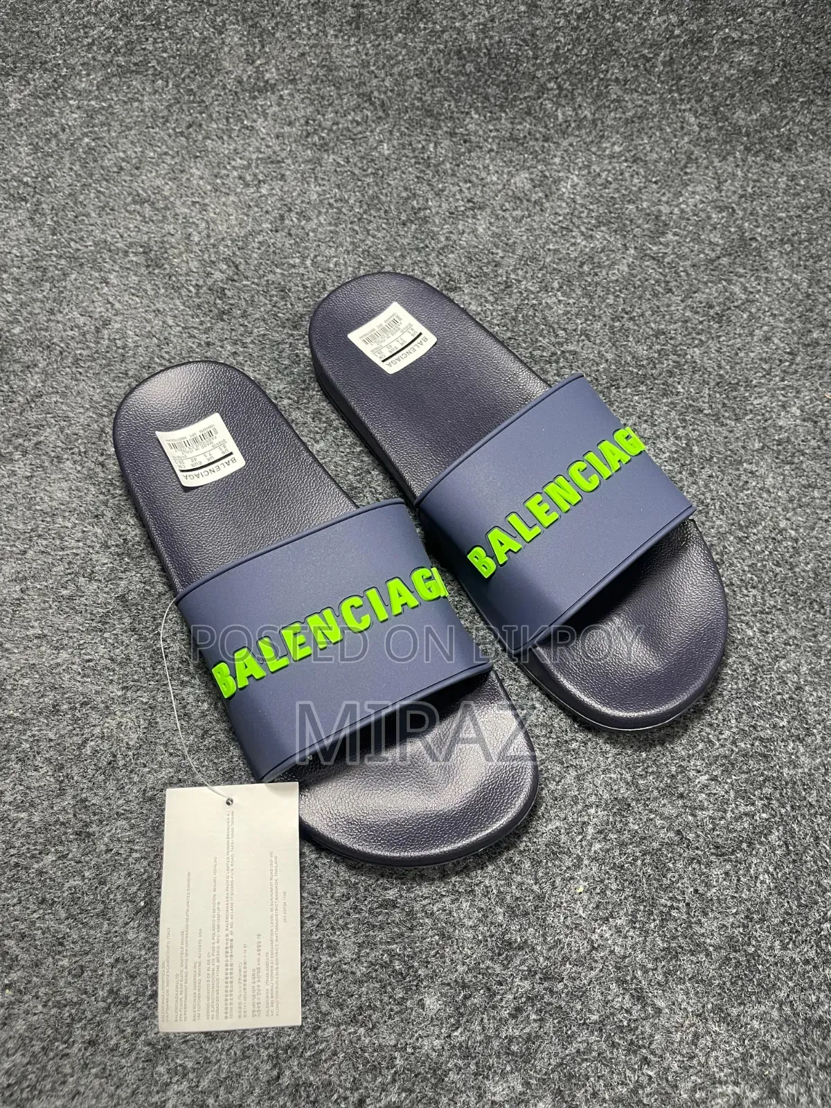 Trendy & Comfortable Men’s Slides