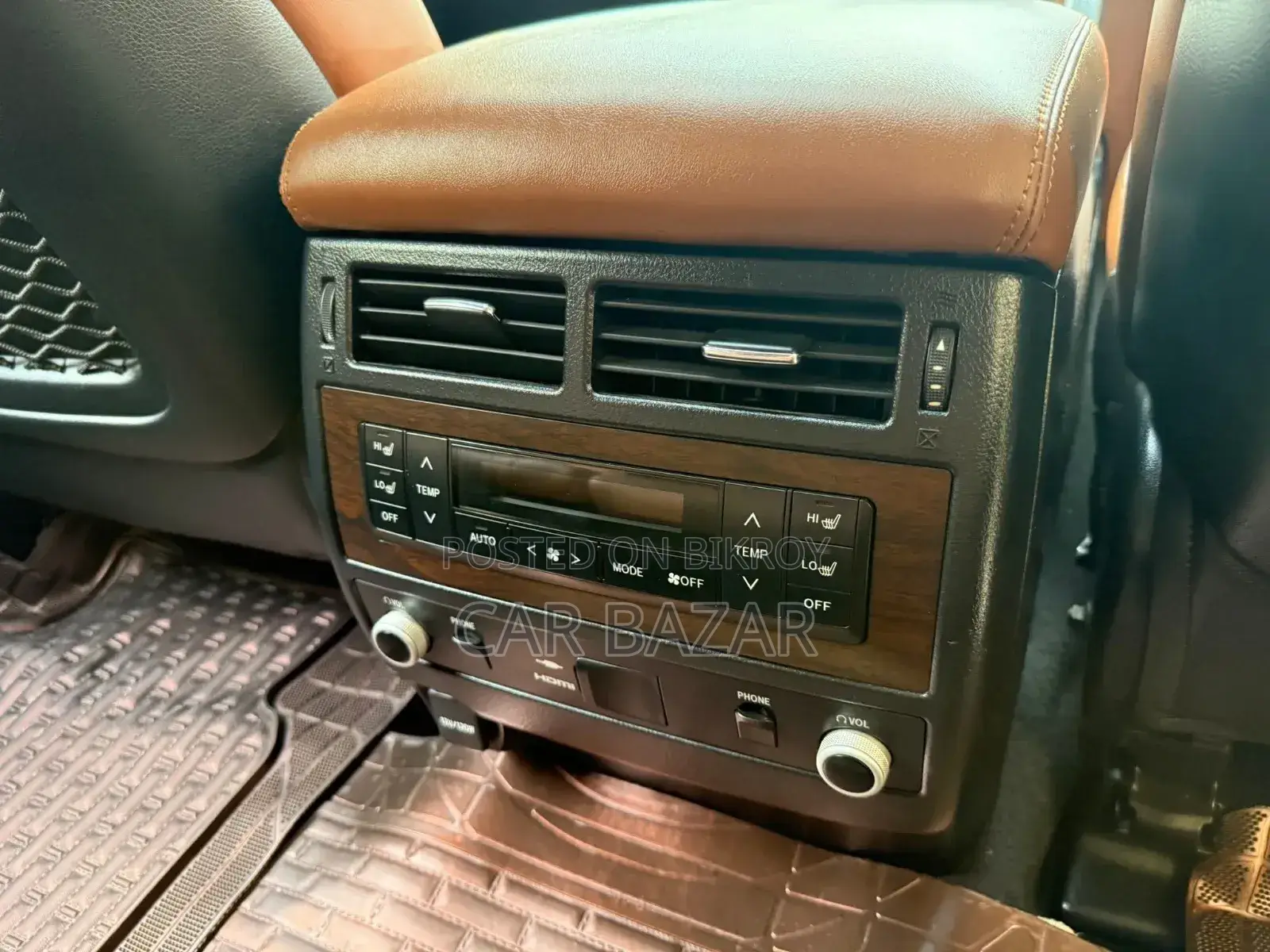 Toyota Land Cruiser 4.5 V8 VXR 2019 Pearl