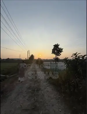 73 Decimal Boundary-Walled Land for Rent!