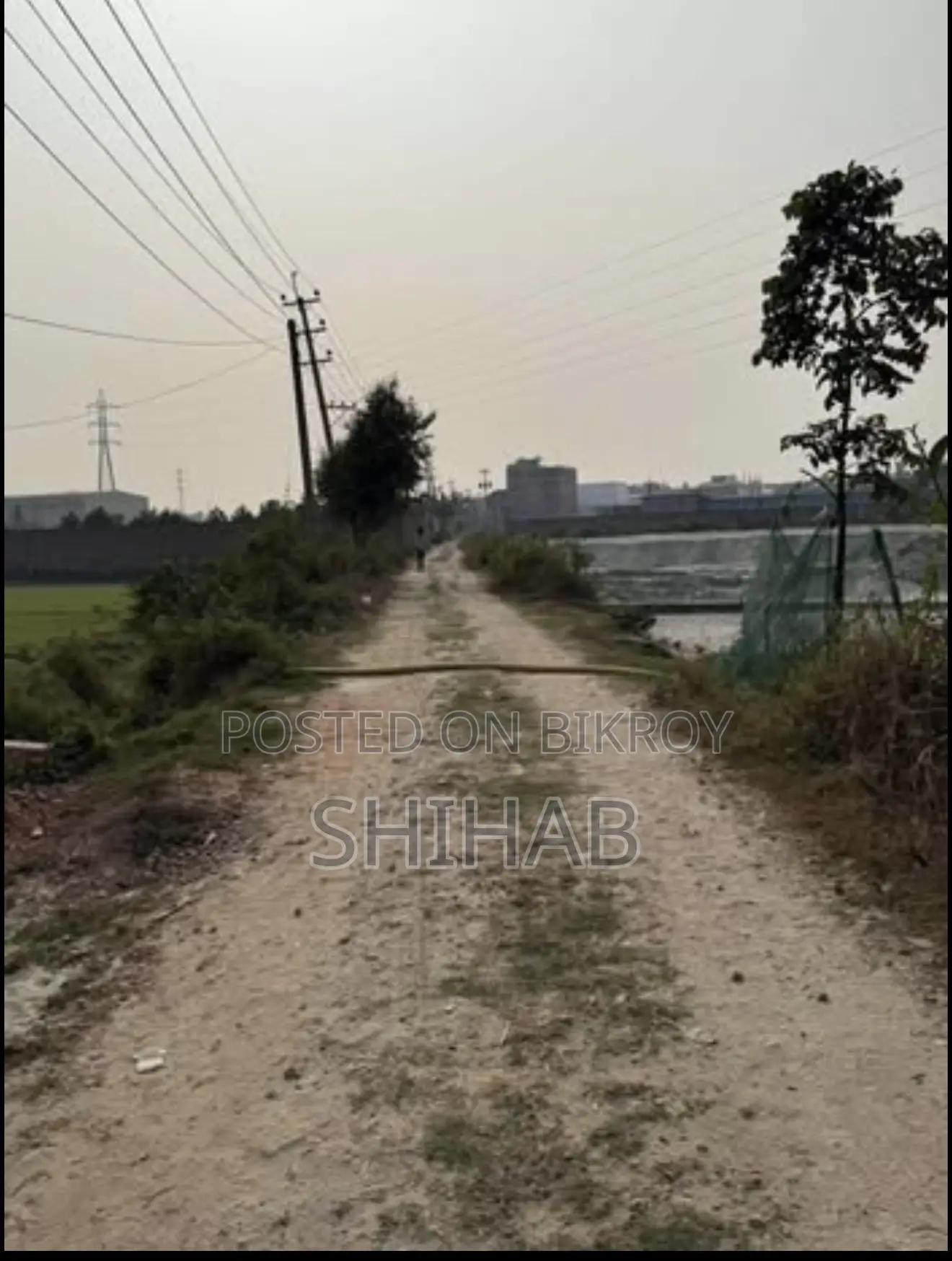 73 Decimal Boundary-Walled Land for Rent!