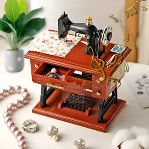 Vintage Sewing Machine Showpiece
