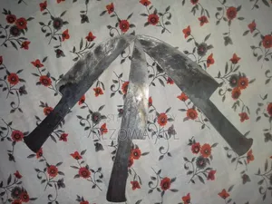গরুর চামড়া ছিলার ছুরি