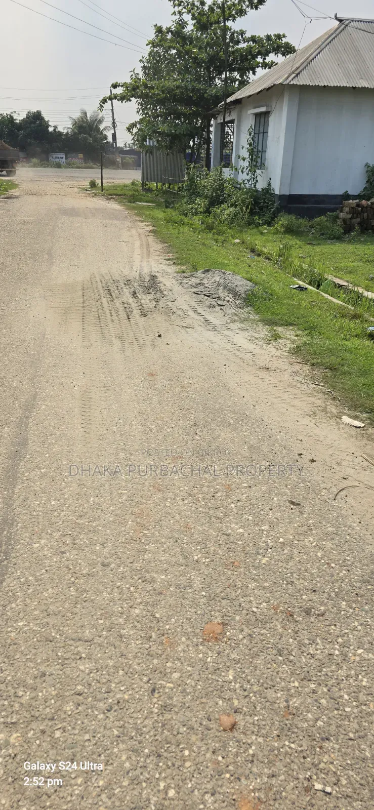 Bashundhara Block-N 5 Katha South-Facing Plot for Sale