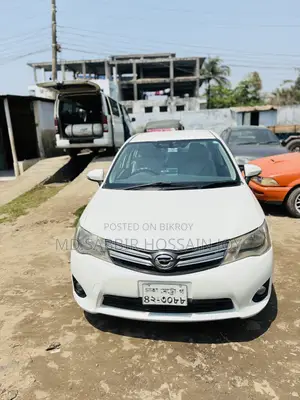 Toyota Axio 2013 Pearl