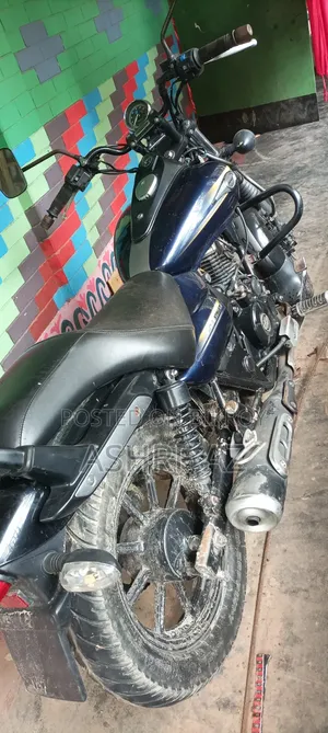 Bajaj Avenger 150 Street 2018 Blue