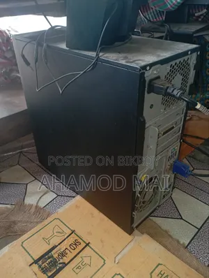 Desktop Computer HP 200 G4 4GB Intel Core I3 SSD 500GB