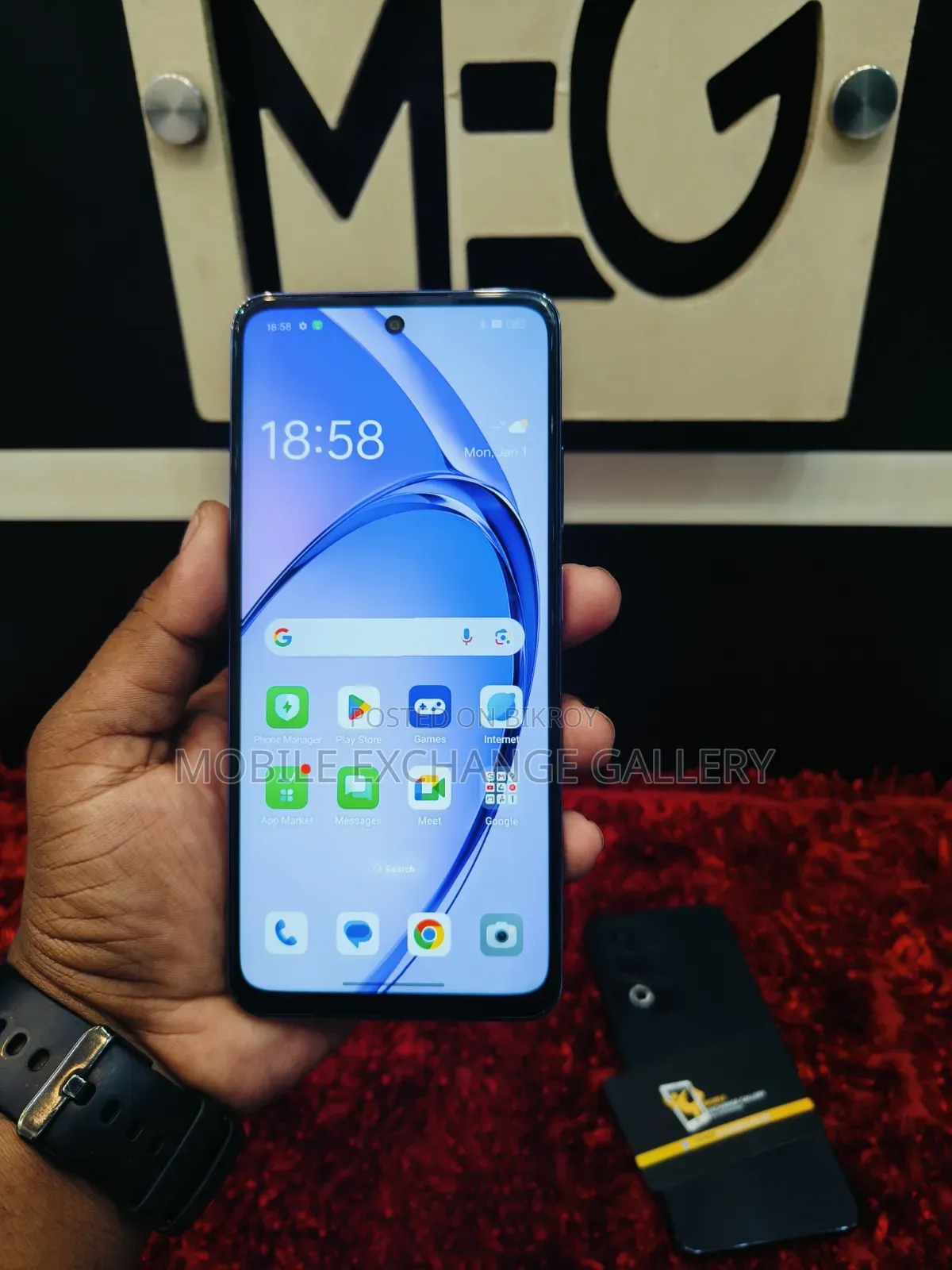 Oppo F27 128 GB Orange