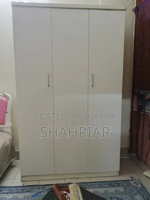 Almari 3-Door White Colour