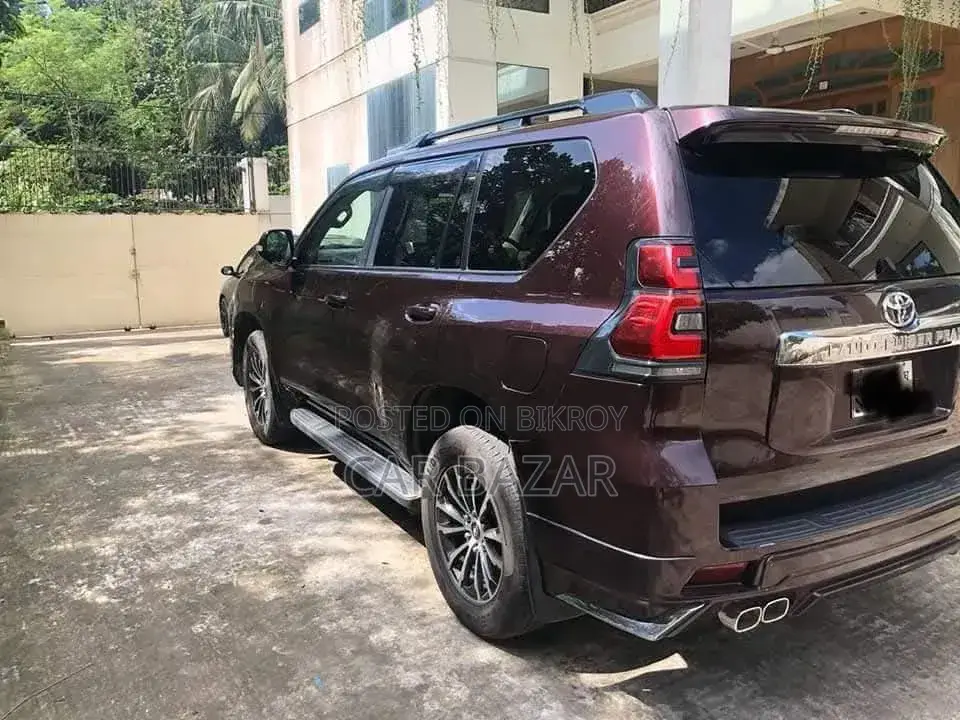 Toyota Land Cruiser Prado 2.7 I 2011 Maroon
