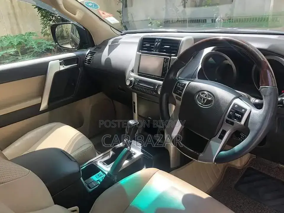 Toyota Land Cruiser Prado 2.7 I 2011 Maroon