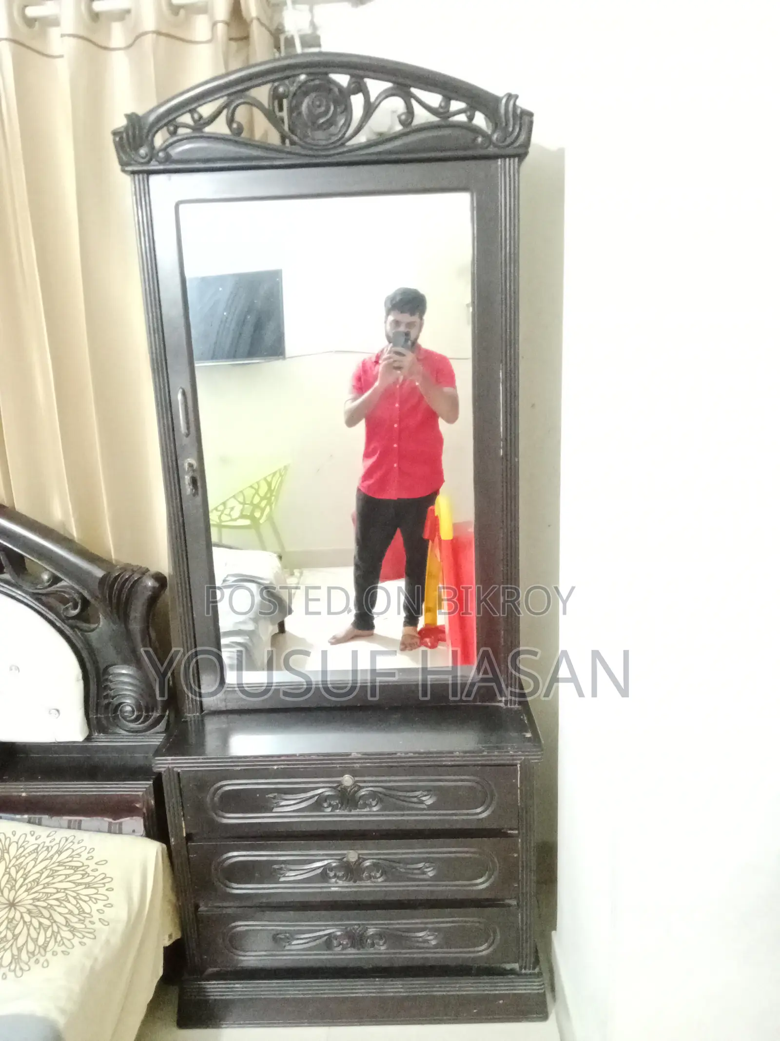 সেগুন কাঠের ড্রেসিং টেবিল