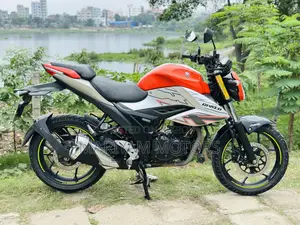Suzuki Gixxer Fi ABS 2023 Orange