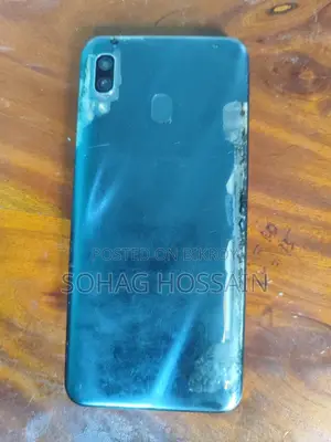 Samsung Galaxy A30 64 GB Black