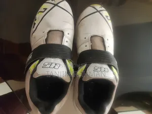 Cricket Shoe