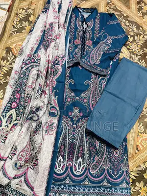অ্যালোরা লাউঞ্জ বিডি-এর মার্জিত পোশাক
