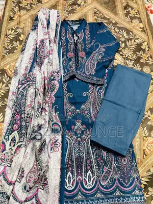 অ্যালোরা লাউঞ্জ বিডি-এর মার্জিত পোশাক