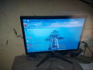 Desktop Computer 4GB Intel Core I3 SSD 128GB