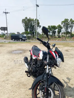 New Bajaj Discover 125 2025 Black