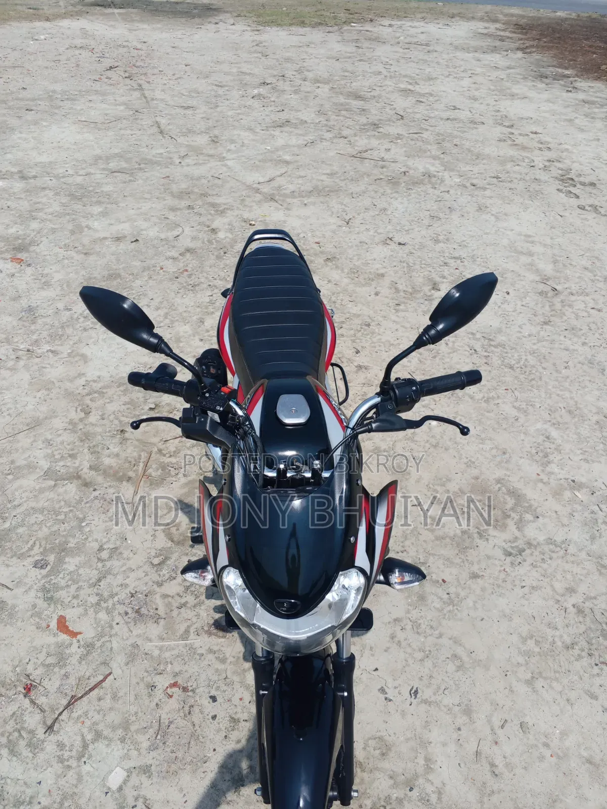 New Bajaj Discover 125 2025 Black