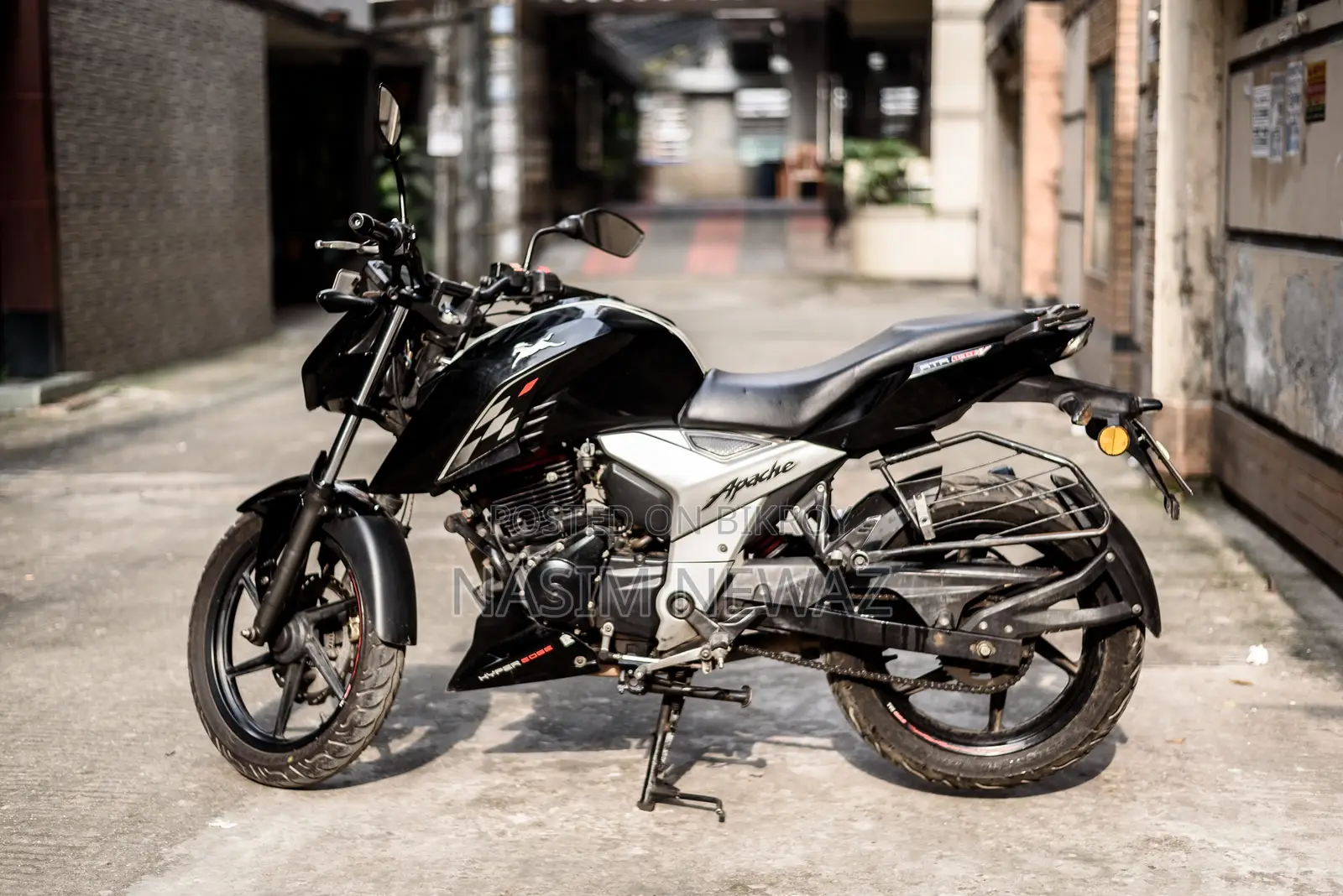 TVS Apache 160 4V 2021 Black