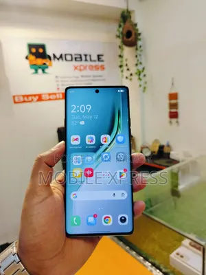 Tecno Camon 40 Pro 4G 256 GB