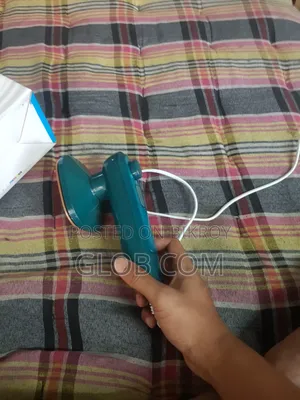 Brand New Hand Iron