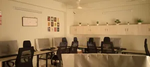 Fully Furnished Team Room for Rent