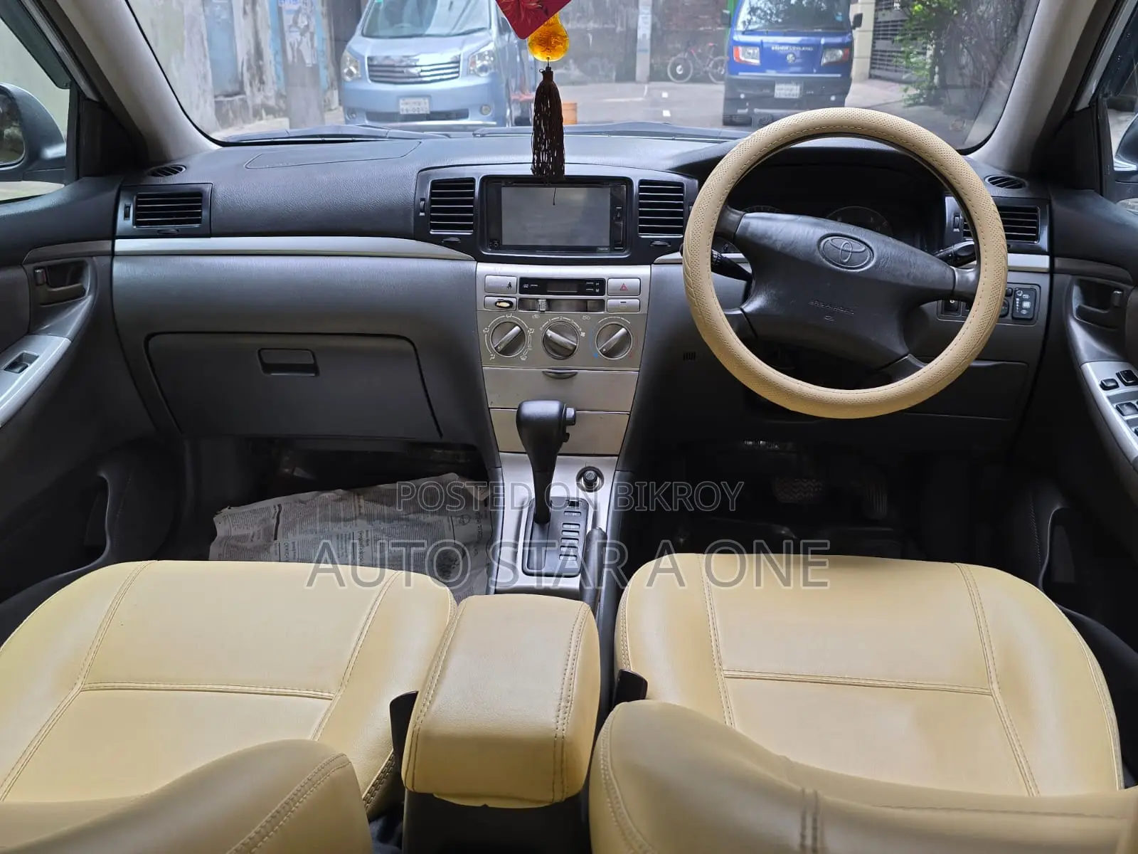 Toyota Corolla 2004 Silver