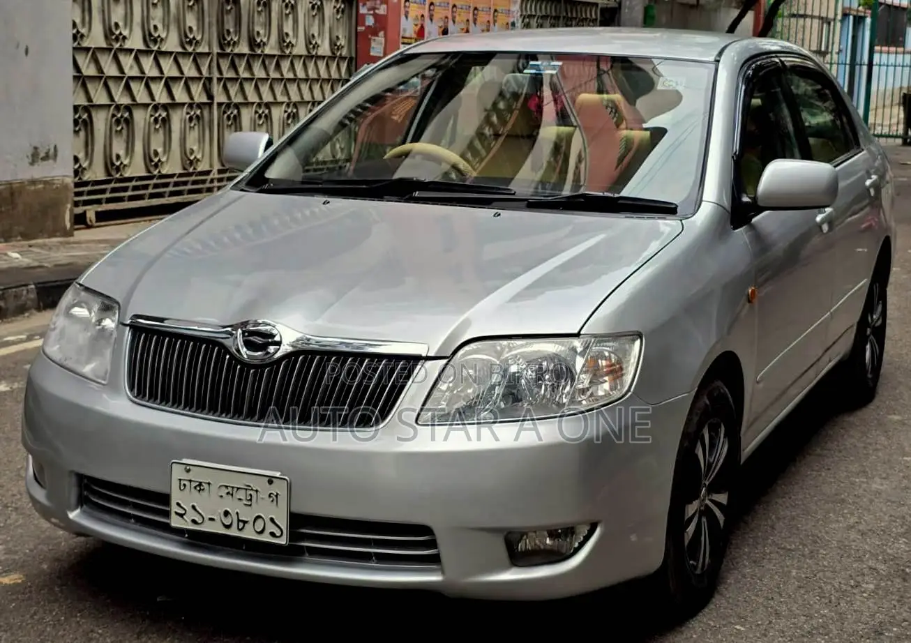 Toyota Corolla 2004 Silver