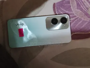 Vivo Y18 128 GB Bronze