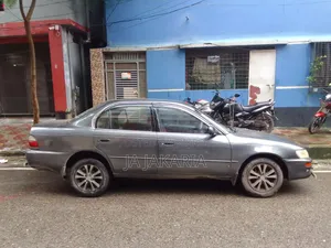 Toyota Corolla 1996 Gray
