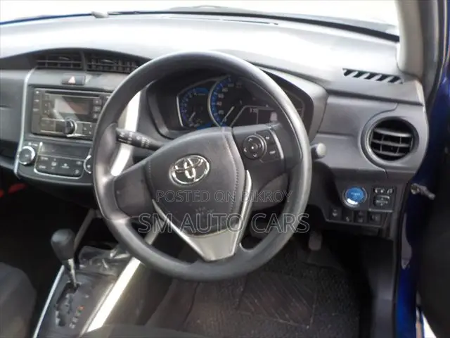 Toyota Corolla Fielder 2021 Blue